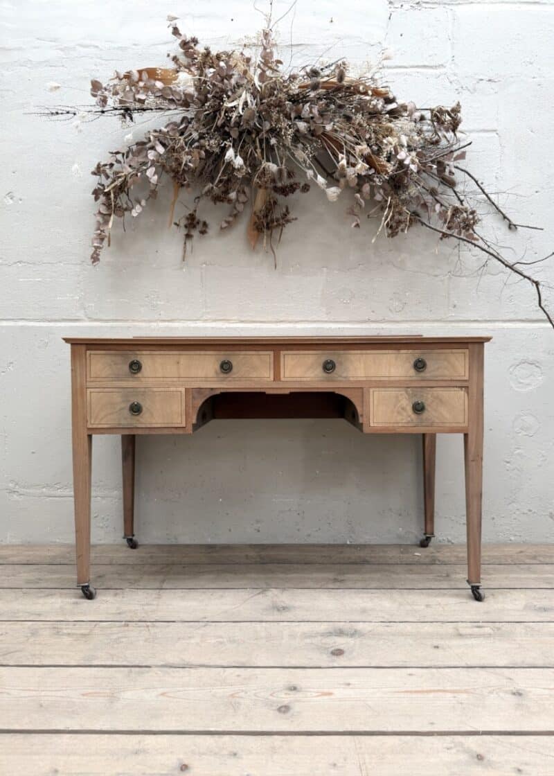 Mahogany dressing table