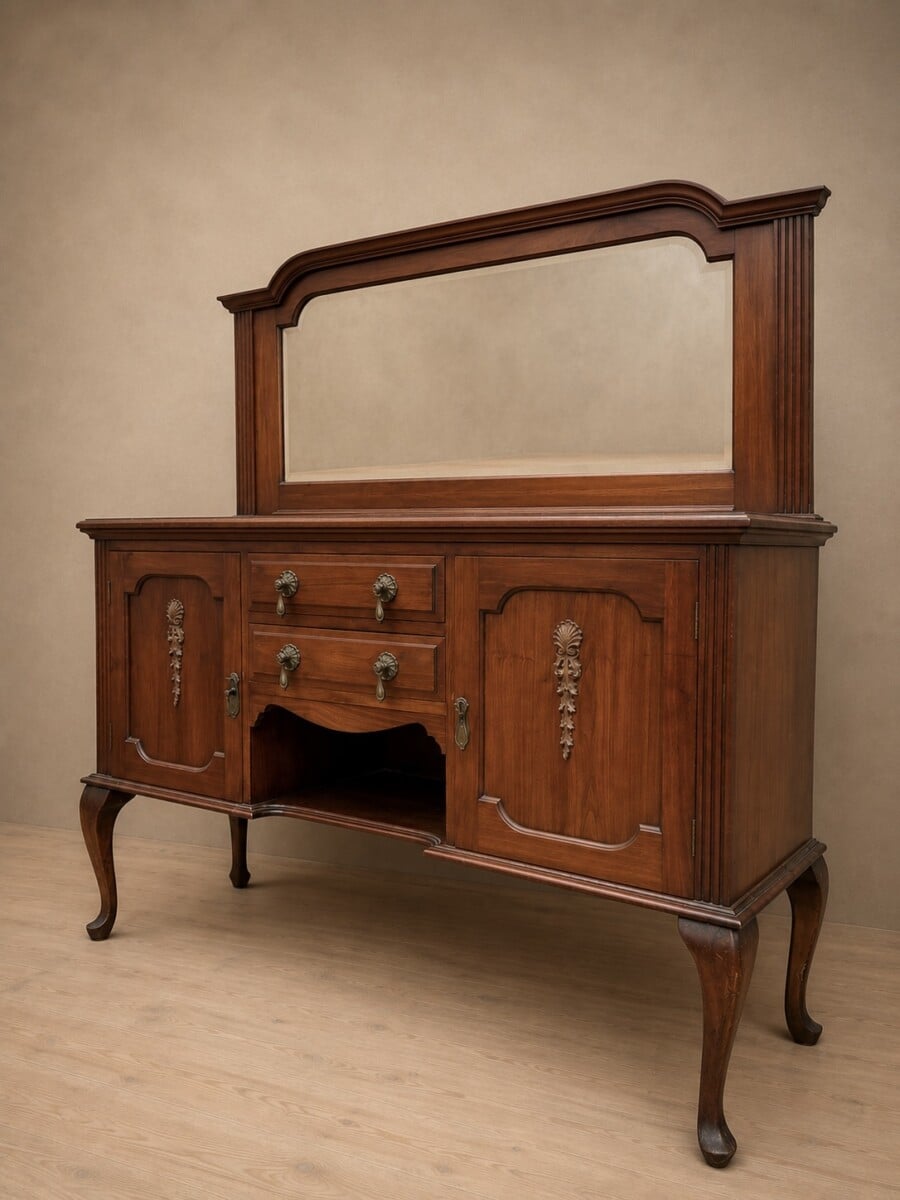Mahogany Queen Anne Mirrored Sideboard
